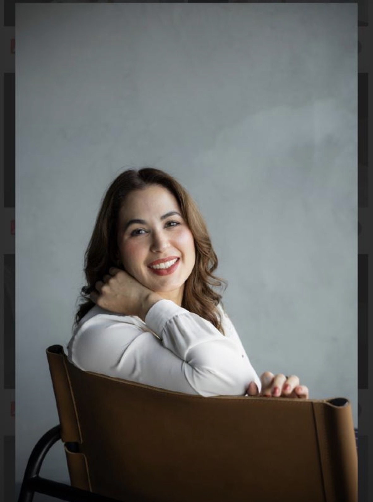 Retrato feminino fornecido pela CAPILLUM PRIMUM